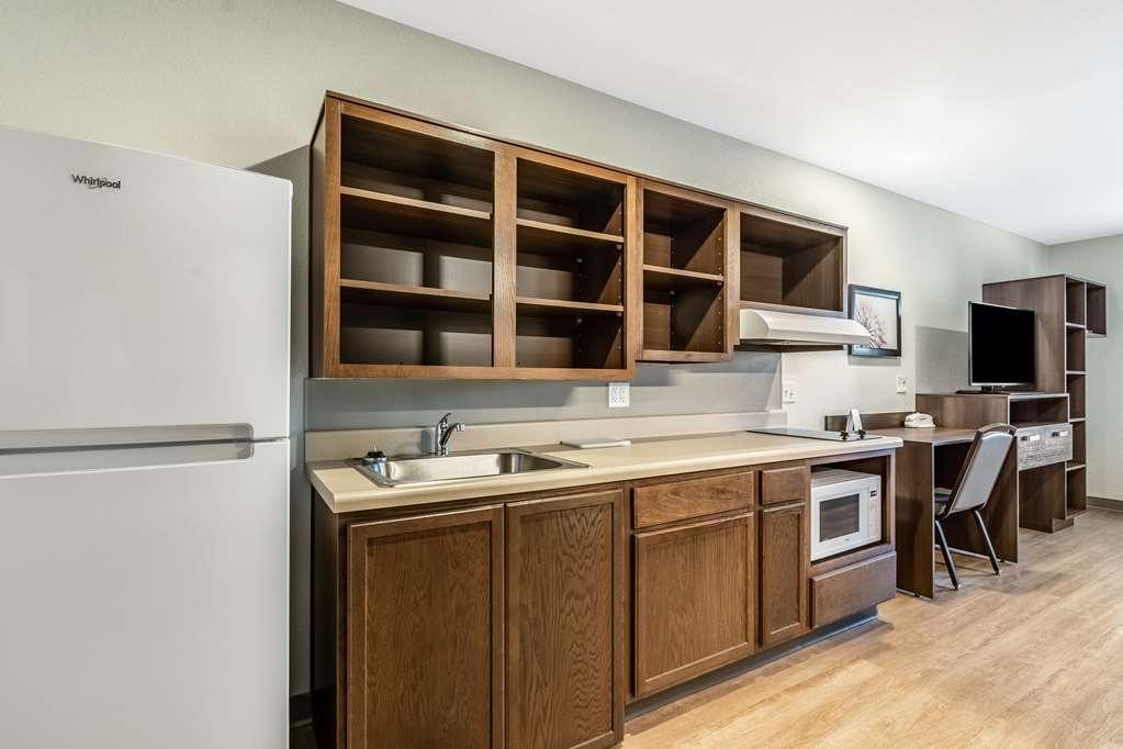 Extended Stay America Suites - Portland - East Fairview Room photo