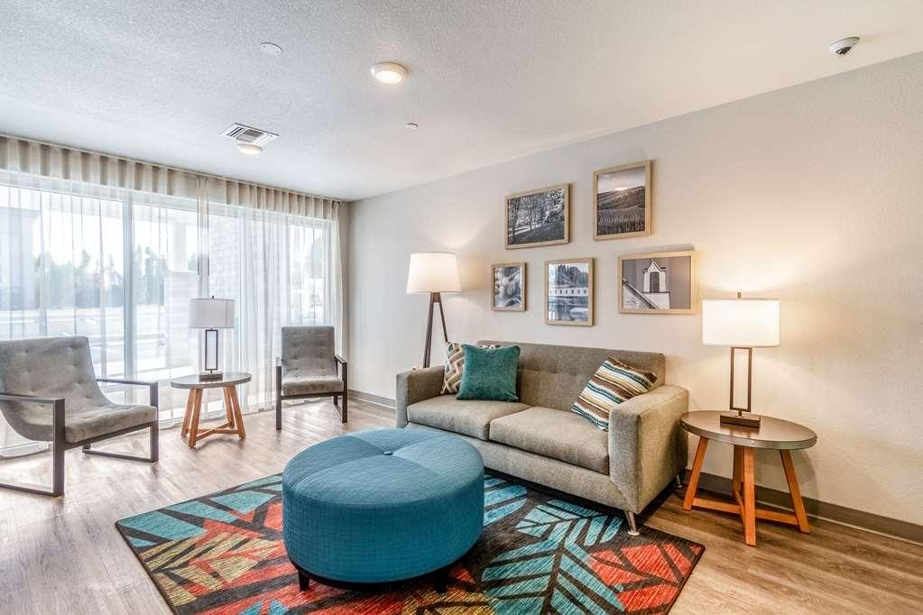 Extended Stay America Suites - Portland - East Fairview Interior photo