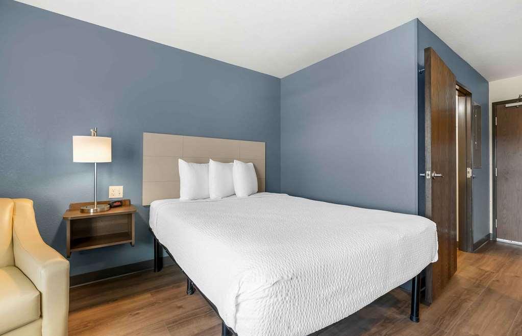Extended Stay America Suites - Portland - East Fairview Room photo